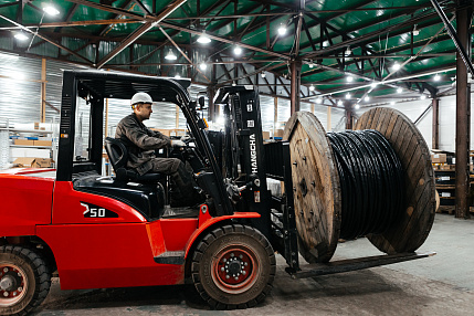 Оптовые поставки кабеля и электрики